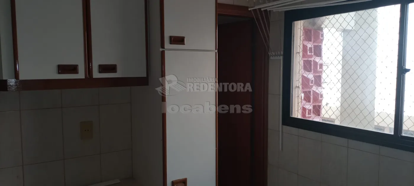 Alugar Apartamento / Padrão em São José do Rio Preto R$ 1.800,00 - Foto 6