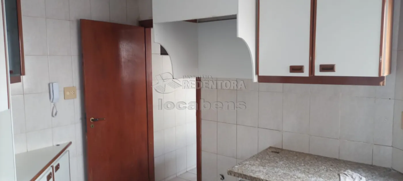 Alugar Apartamento / Padrão em São José do Rio Preto R$ 1.800,00 - Foto 9