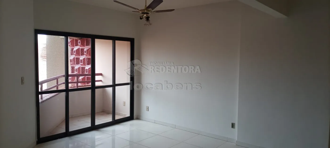 Alugar Apartamento / Padrão em São José do Rio Preto R$ 1.800,00 - Foto 4