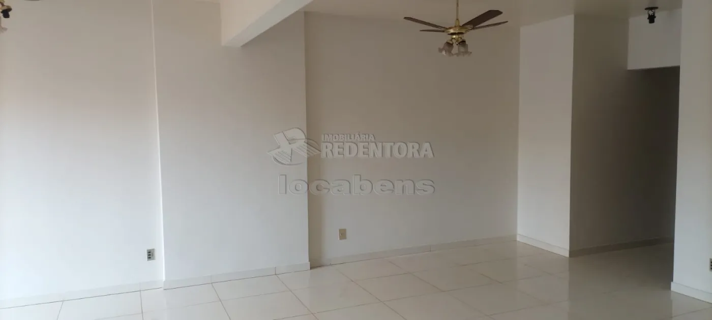 Alugar Apartamento / Padrão em São José do Rio Preto R$ 1.800,00 - Foto 3