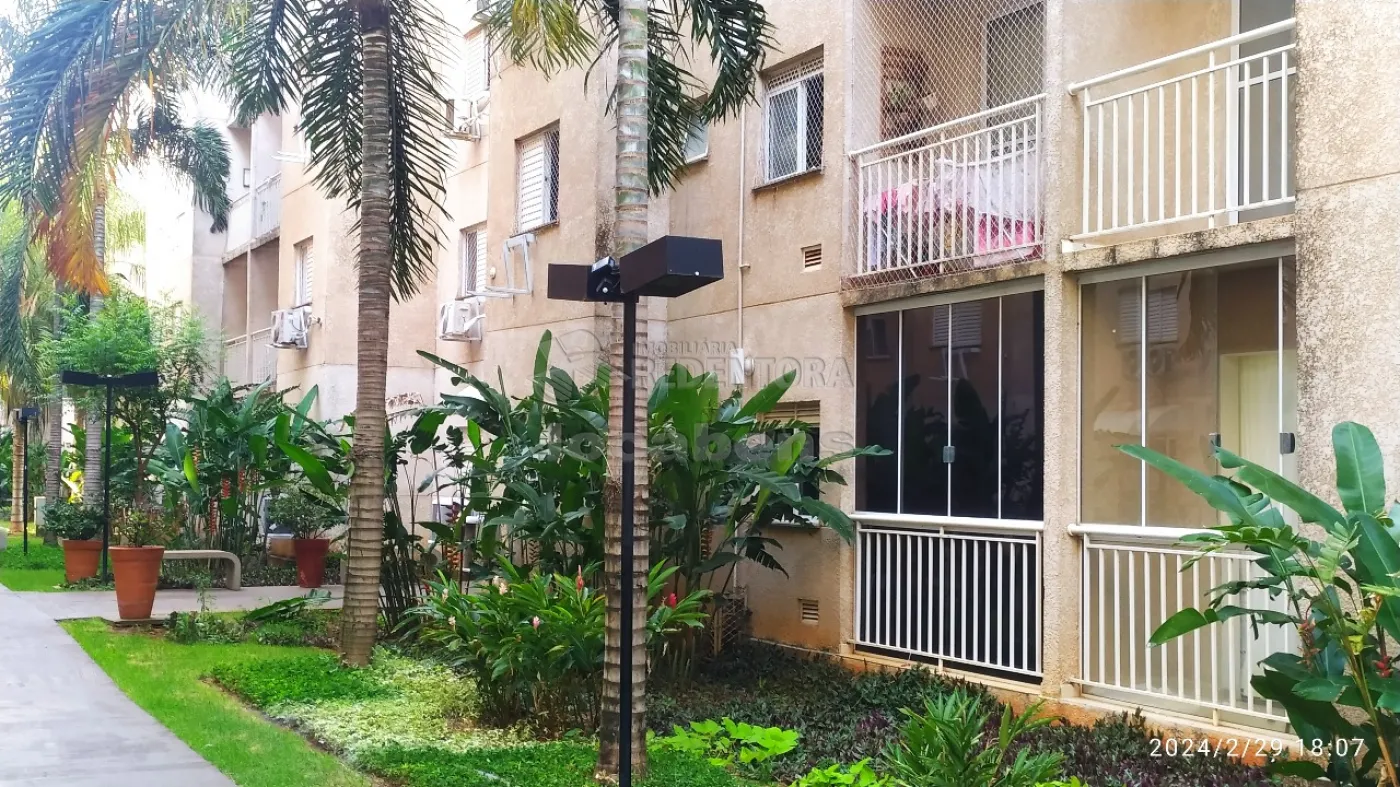 Comprar Apartamento / Padrão em São José do Rio Preto R$ 165.000,00 - Foto 2