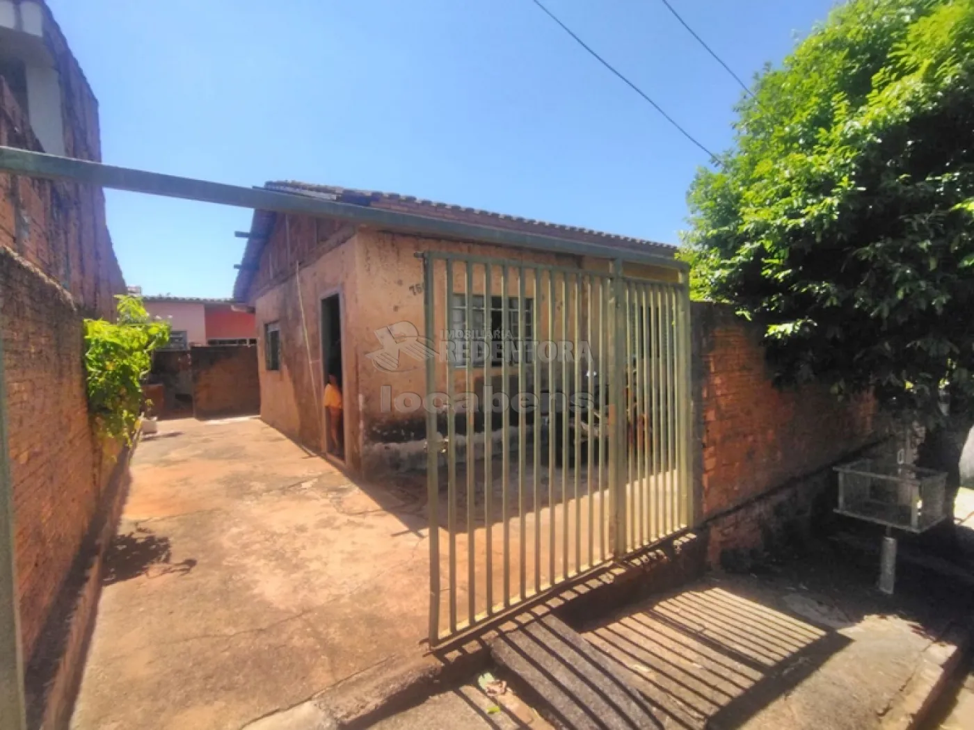 Alugar Casa / Padrão em São José do Rio Preto apenas R$ 900,00 - Foto 1