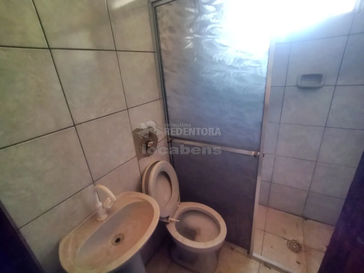 Alugar Casa / Padrão em São José do Rio Preto R$ 900,00 - Foto 10