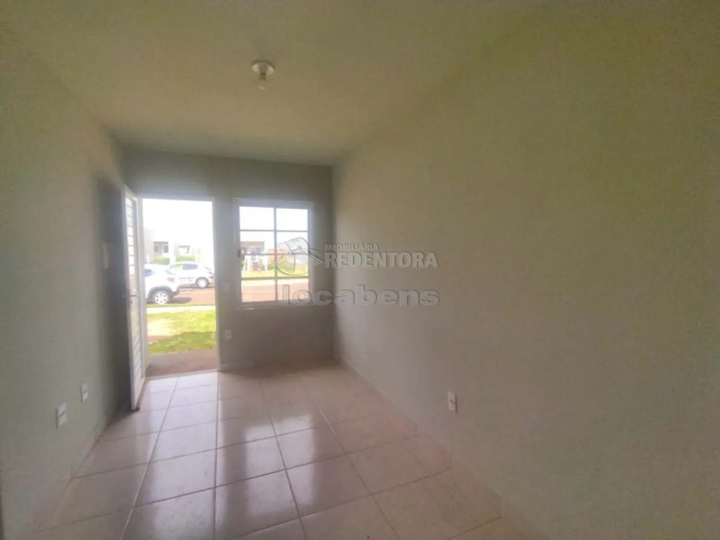 Alugar Casa / Condomínio em São José do Rio Preto R$ 800,00 - Foto 5