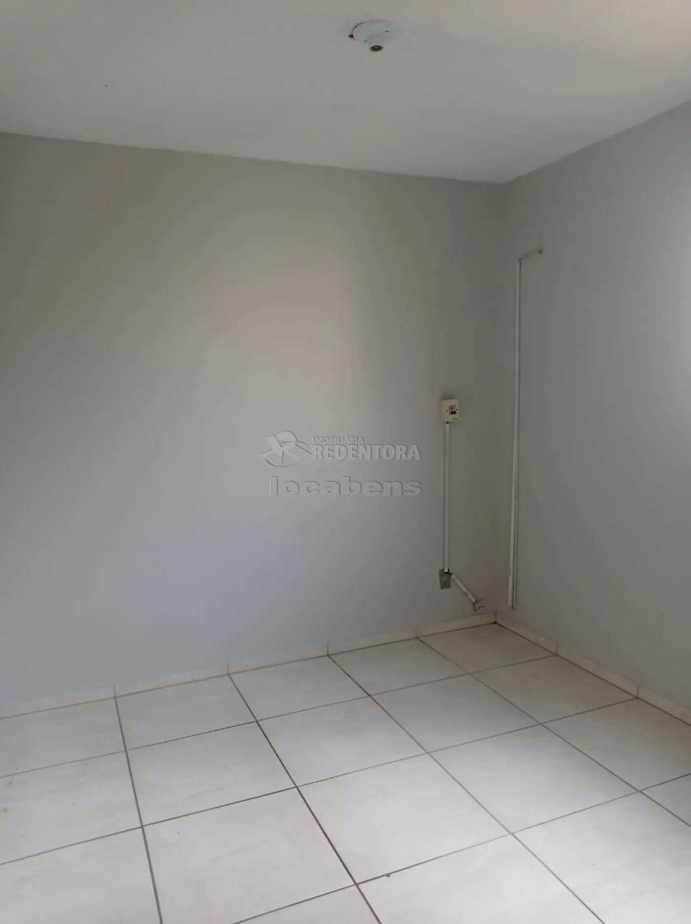 Comprar Apartamento / Padrão em São José do Rio Preto R$ 90.000,00 - Foto 4