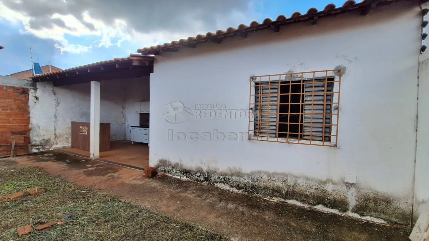 Alugar Casa / Padrão em São José do Rio Preto R$ 400,00 - Foto 9