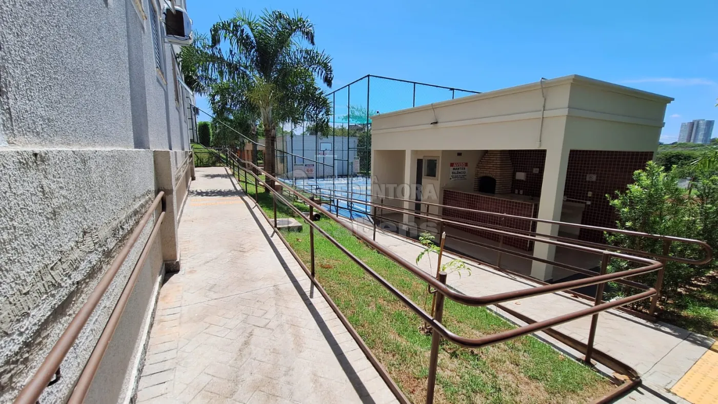 Alugar Apartamento / Padrão em São José do Rio Preto R$ 750,00 - Foto 20