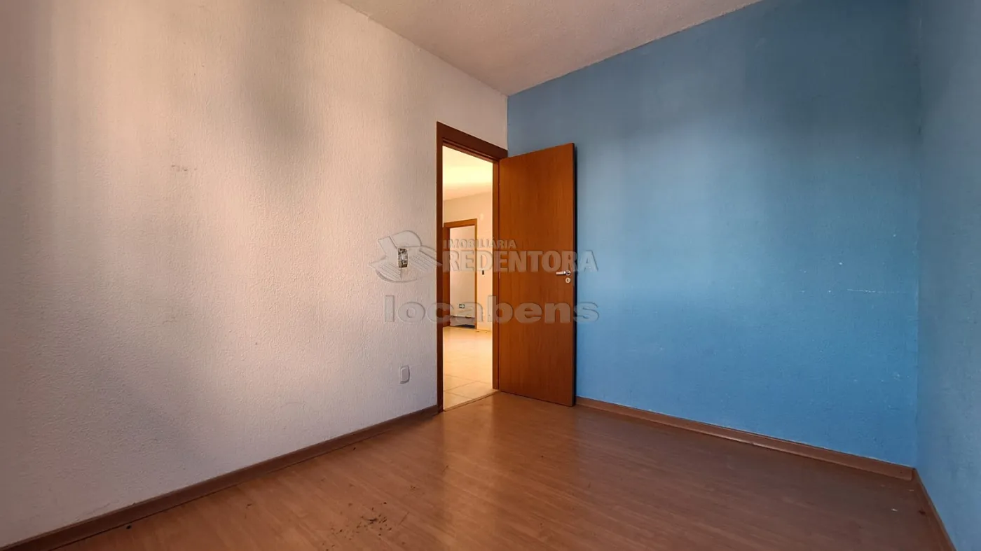 Alugar Apartamento / Padrão em São José do Rio Preto R$ 750,00 - Foto 6