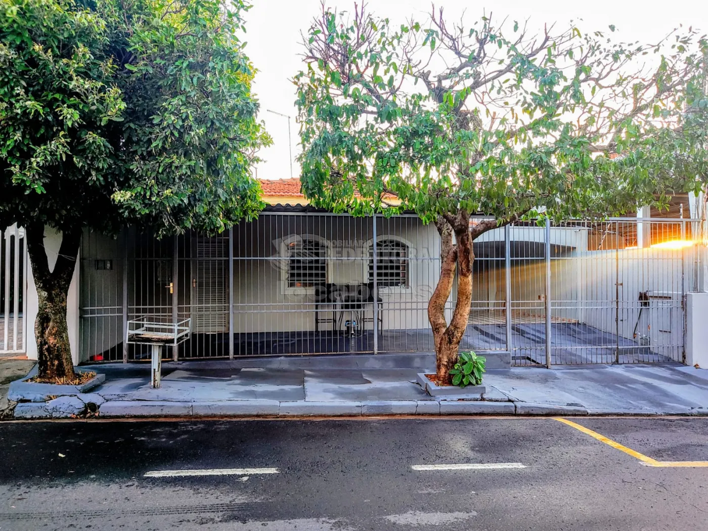 Alugar Casa / Padrão em São José do Rio Preto apenas R$ 2.500,00 - Foto 1