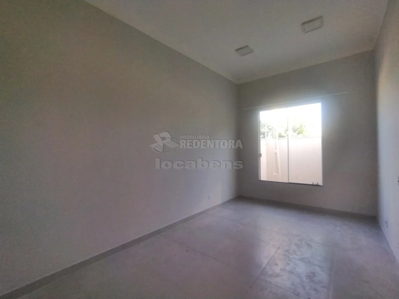 Alugar Casa / Padrão em São José do Rio Preto R$ 1.750,00 - Foto 4