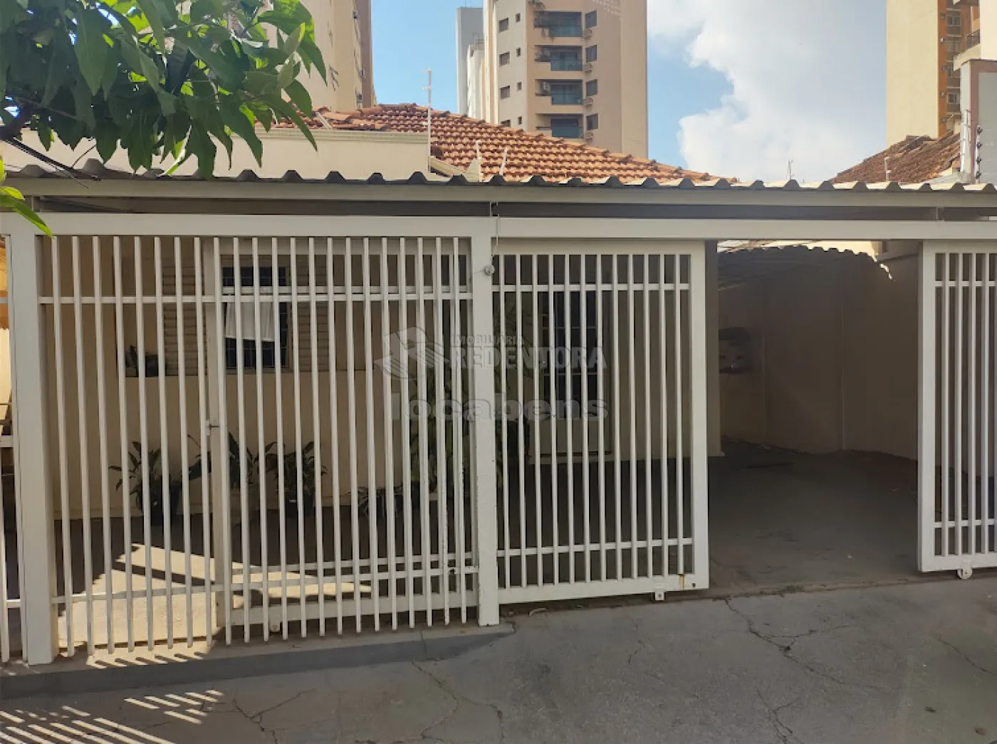 Comprar Casa / Padrão em São José do Rio Preto R$ 650.000,00 - Foto 1
