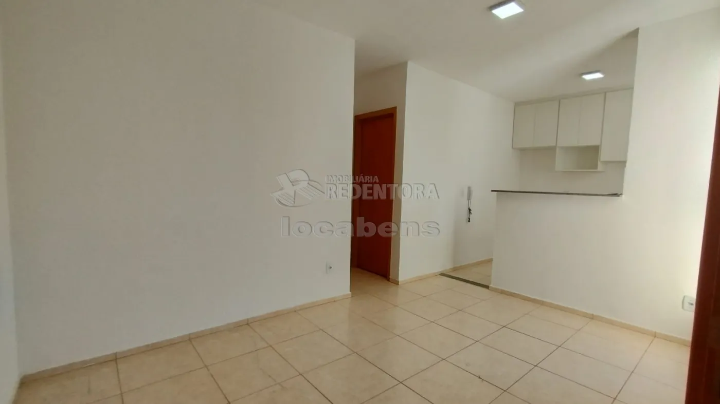 Comprar Apartamento / Padrão em São José do Rio Preto apenas R$ 172.000,00 - Foto 1