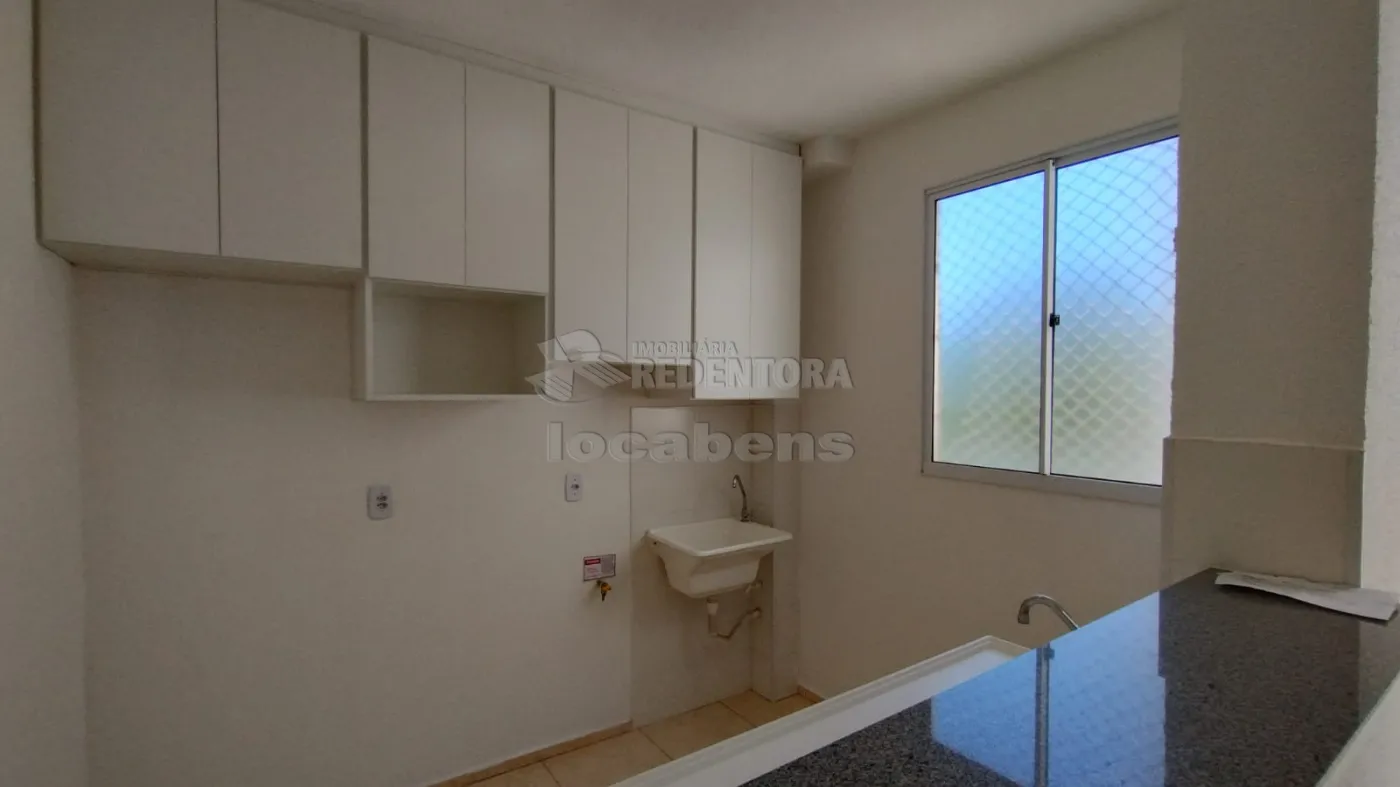 Comprar Apartamento / Padrão em São José do Rio Preto R$ 172.000,00 - Foto 5