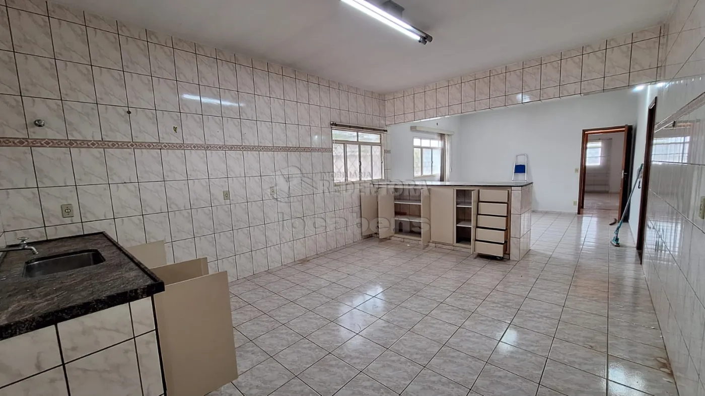 Alugar Casa / Padrão em São José do Rio Preto apenas R$ 1.800,00 - Foto 1