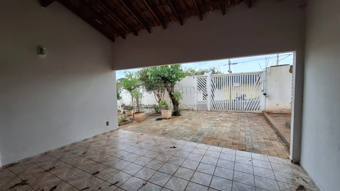 Alugar Casa / Padrão em São José do Rio Preto R$ 1.800,00 - Foto 40