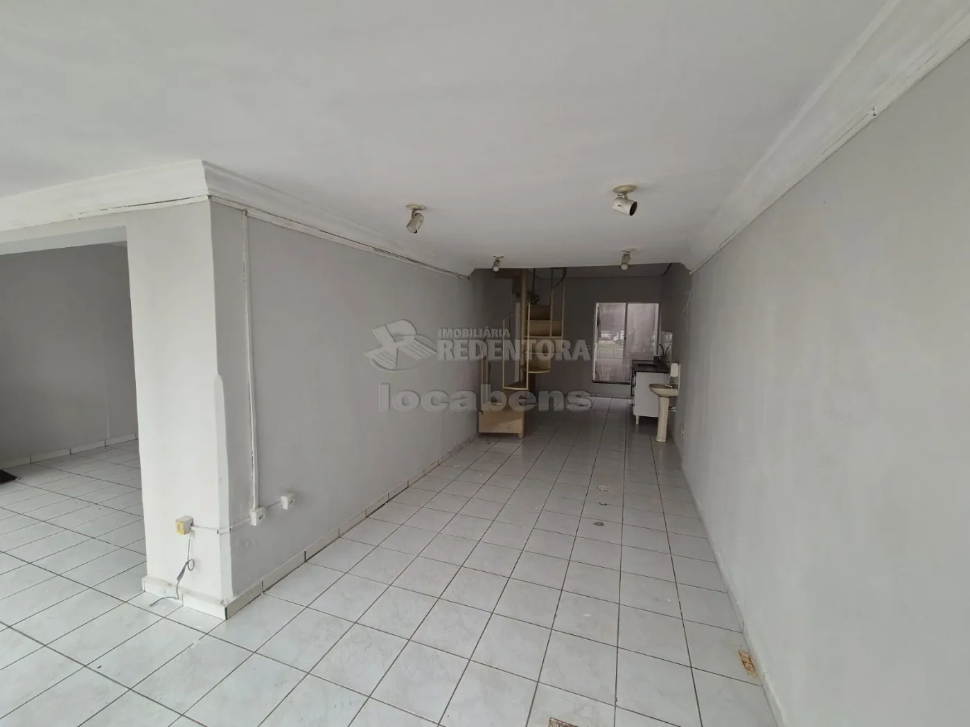 Alugar Comercial / Salão em São José do Rio Preto R$ 3.000,00 - Foto 6