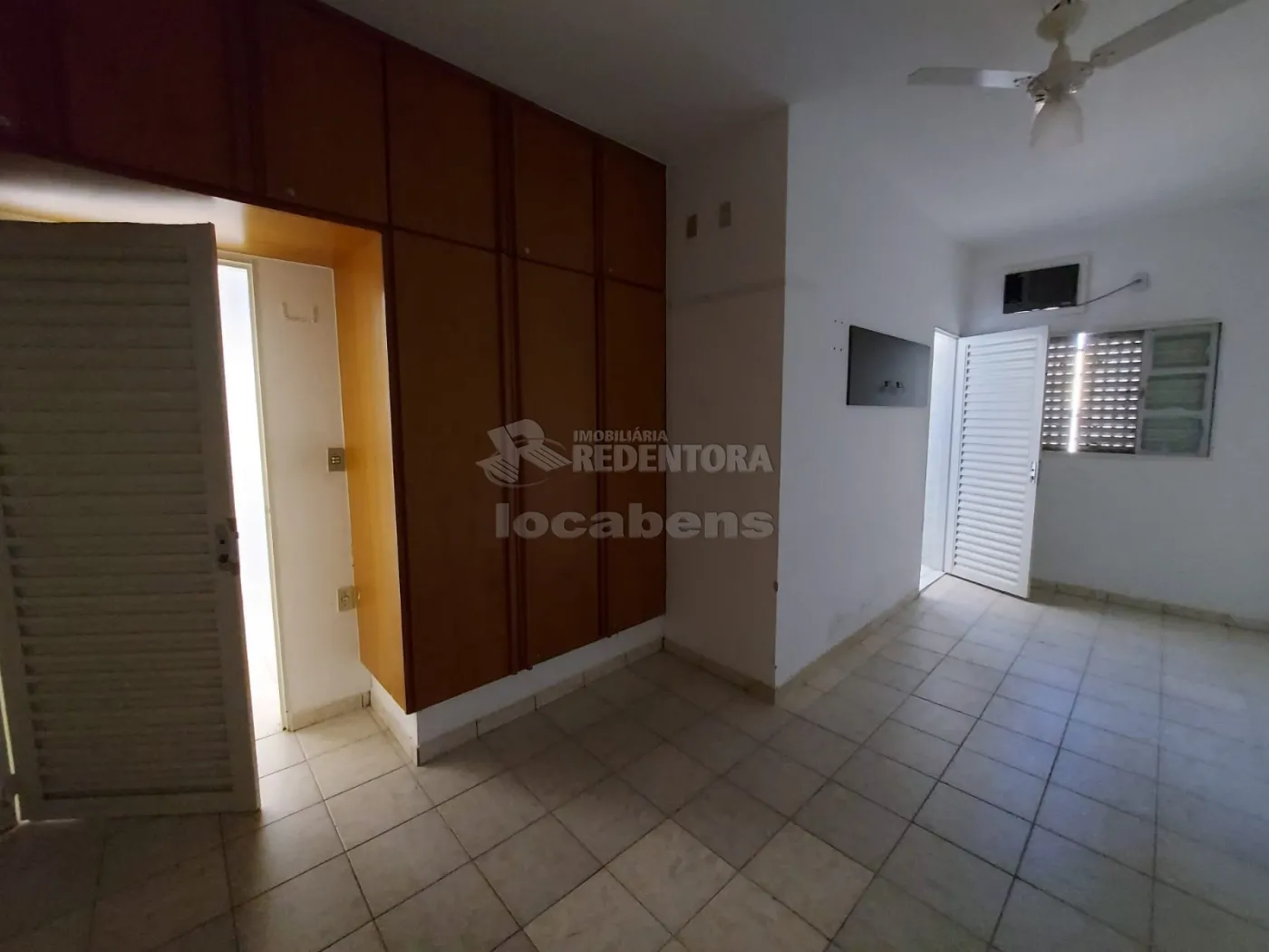 Comprar Comercial / Salão em São José do Rio Preto R$ 400.000,00 - Foto 6