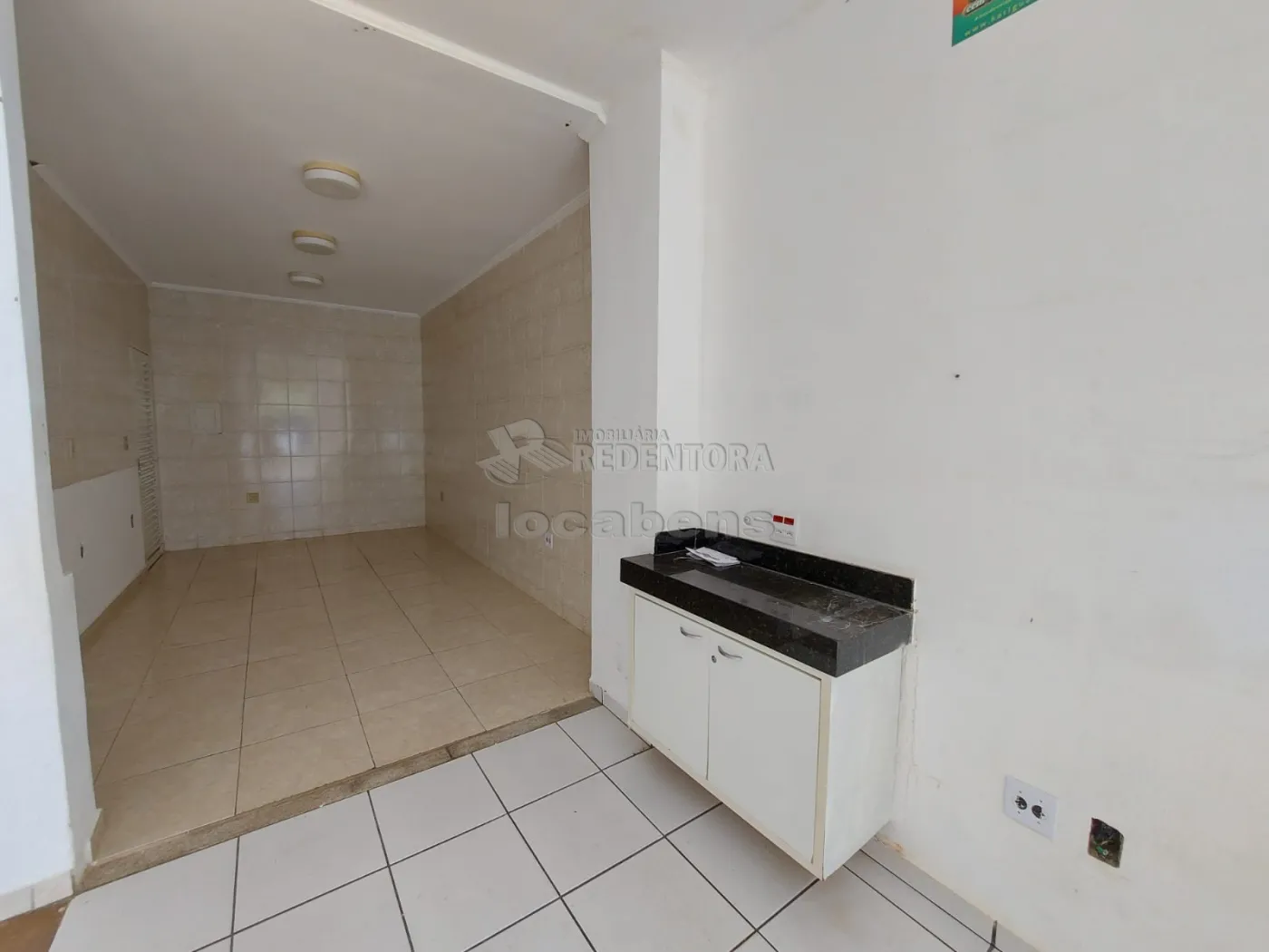 Comprar Comercial / Salão em São José do Rio Preto R$ 400.000,00 - Foto 4