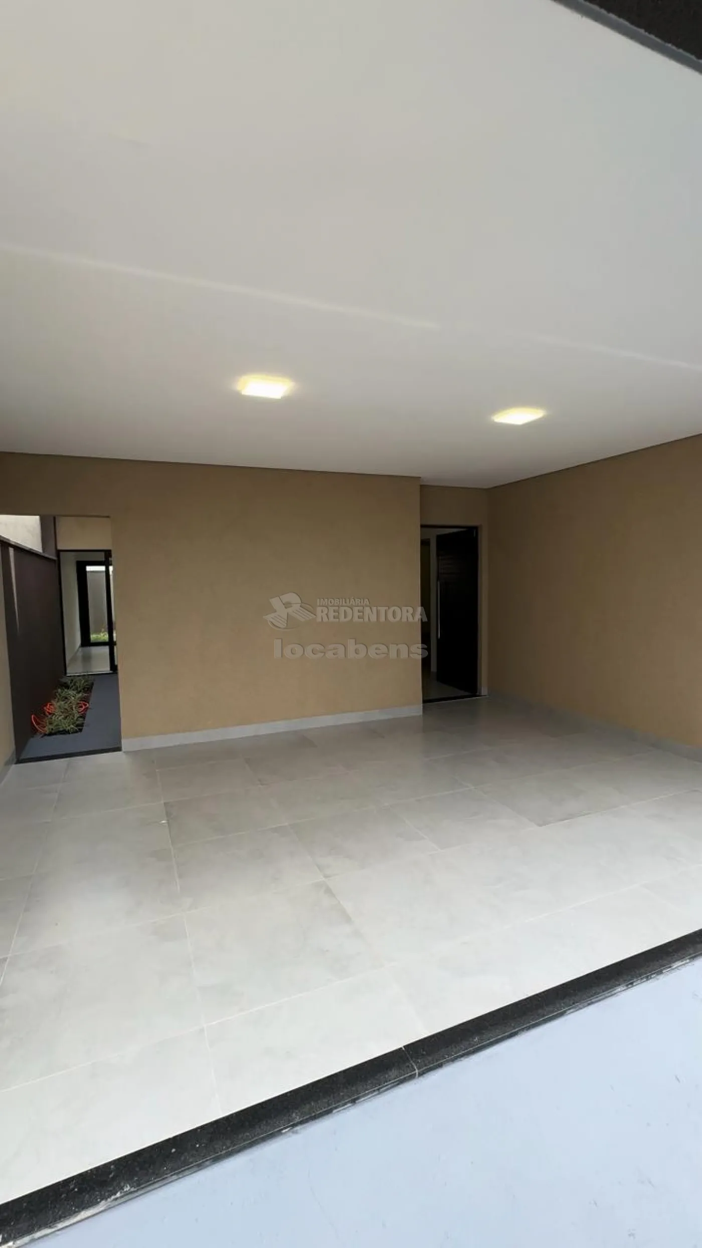 Comprar Casa / Padrão em São José do Rio Preto R$ 650.000,00 - Foto 2