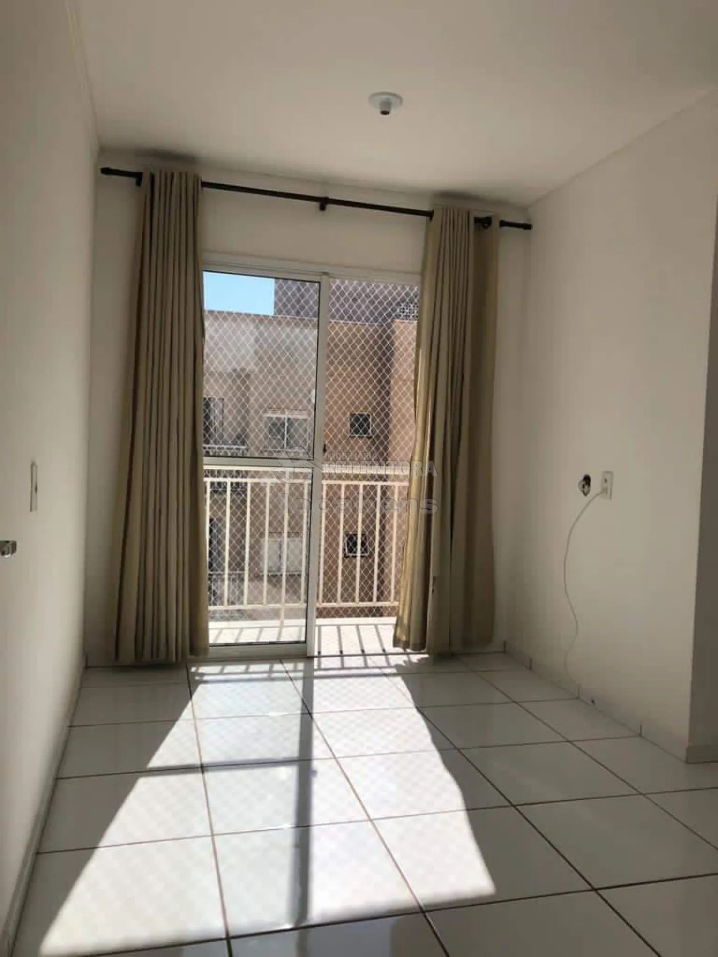 Comprar Apartamento / Padrão em São José do Rio Preto R$ 230.000,00 - Foto 1