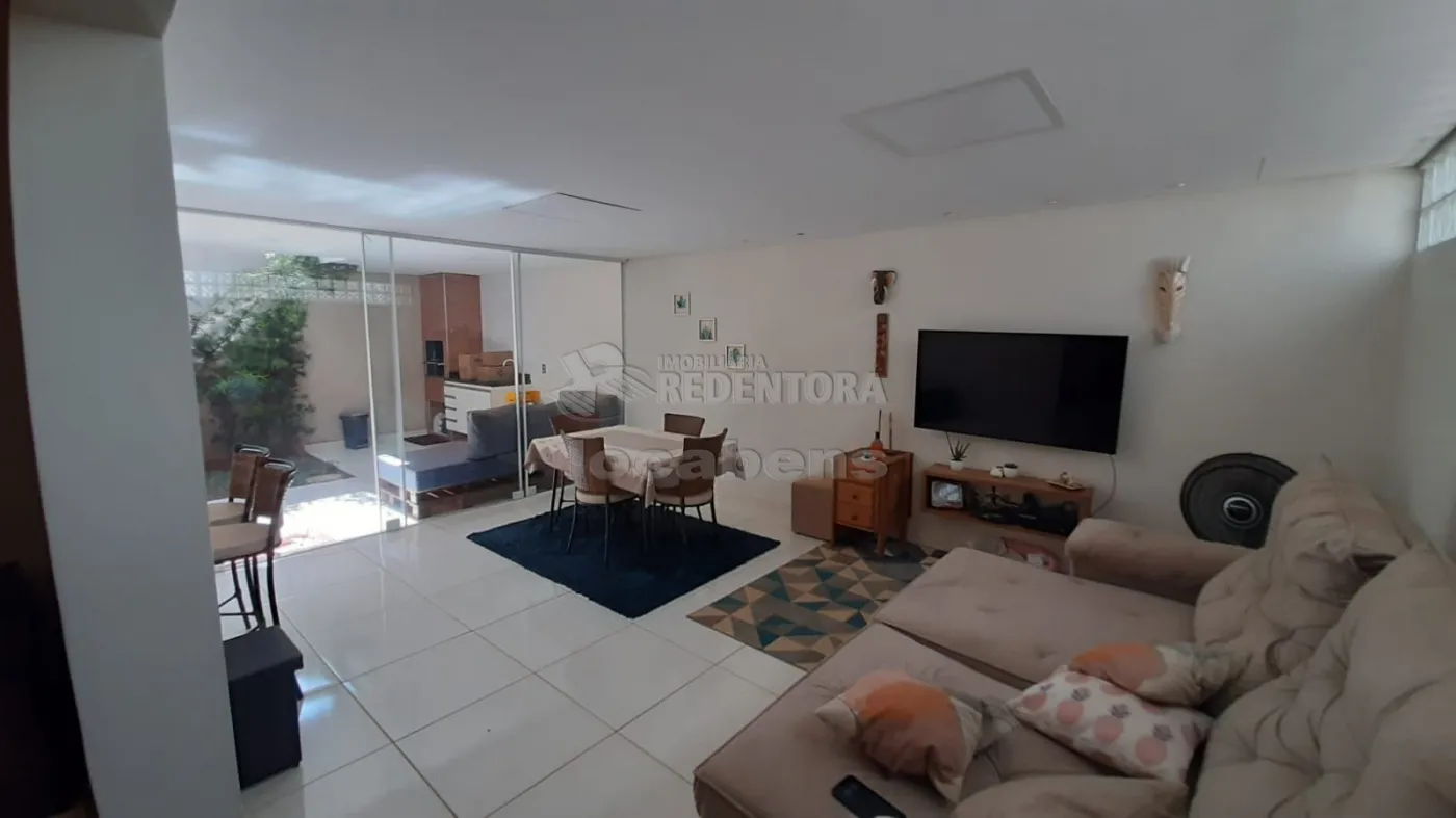 Comprar Apartamento / Padrão em São José do Rio Preto R$ 225.000,00 - Foto 4