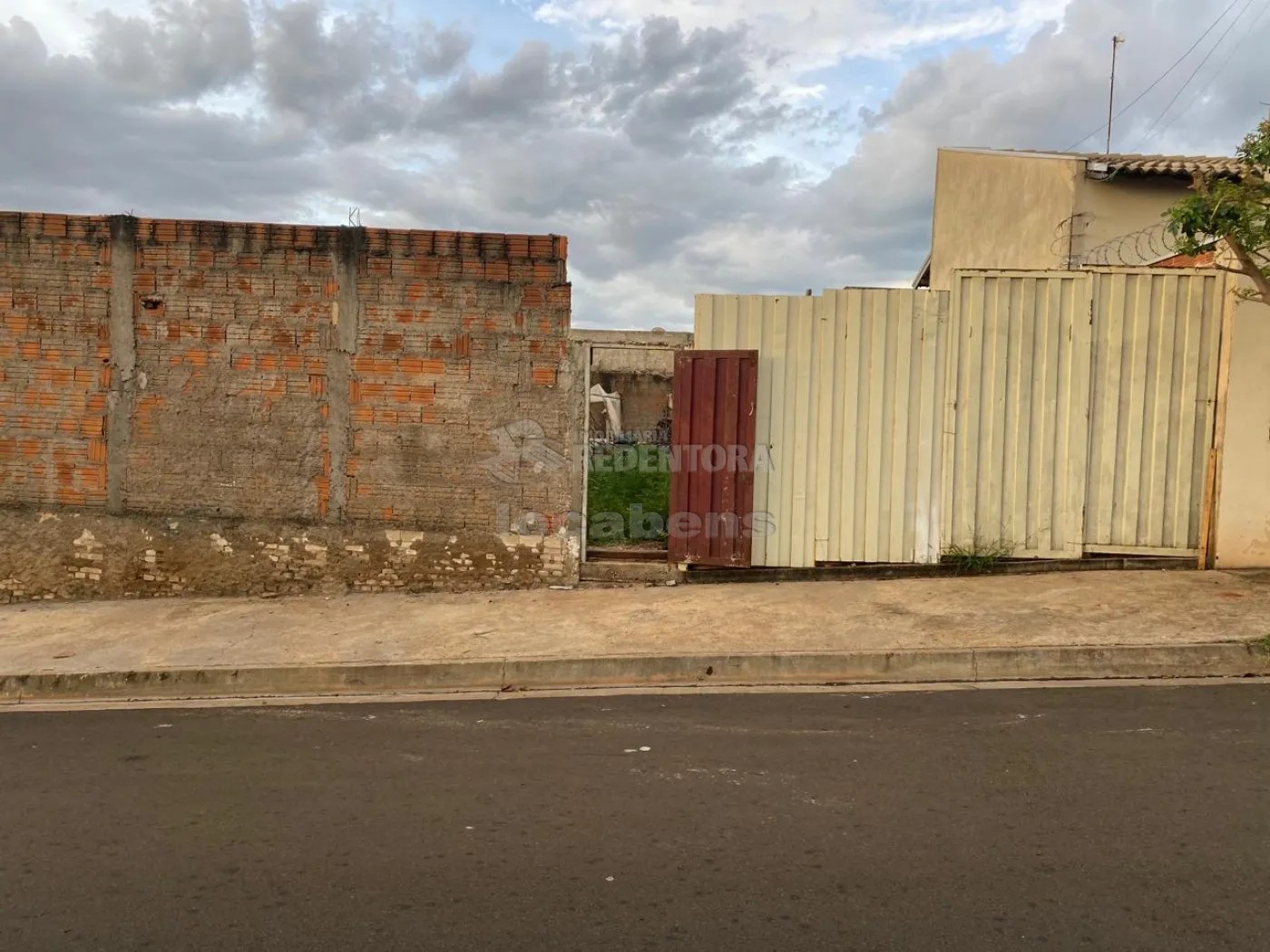 Comprar Terreno / Padrão em São José do Rio Preto R$ 120.000,00 - Foto 3