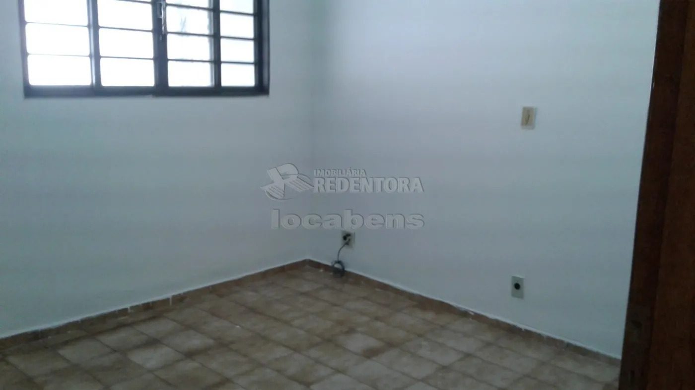 Comprar Casa / Padrão em São José do Rio Preto R$ 400.000,00 - Foto 6