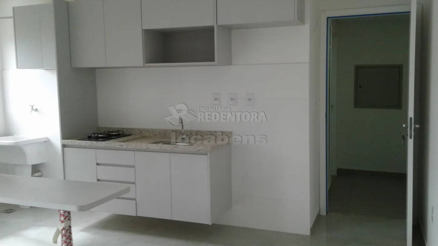 Comprar Apartamento / Studio em São José do Rio Preto apenas R$ 330.000,00 - Foto 3