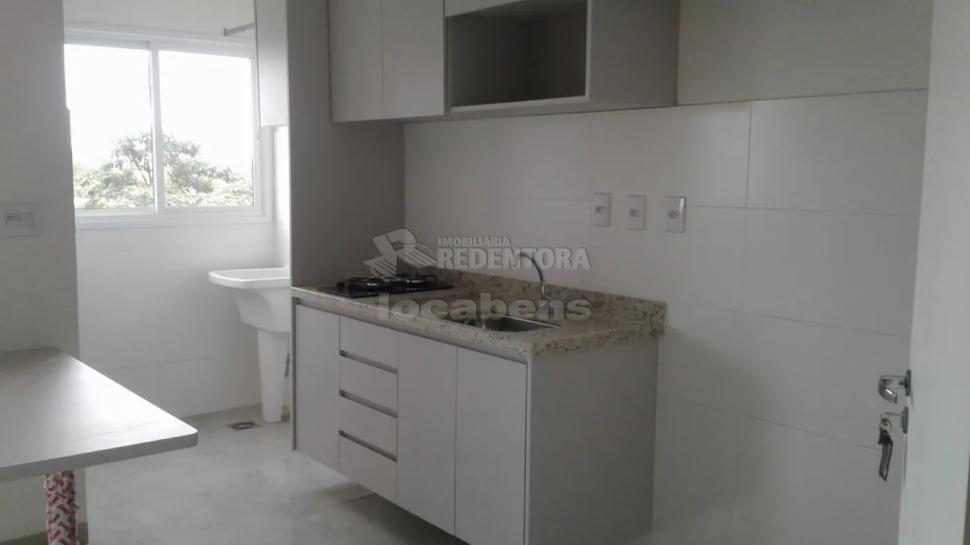 Comprar Apartamento / Studio em São José do Rio Preto R$ 350.000,00 - Foto 5