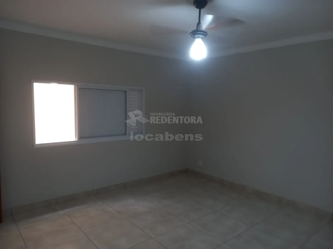 Alugar Apartamento / Padrão em São José do Rio Preto R$ 2.200,00 - Foto 4