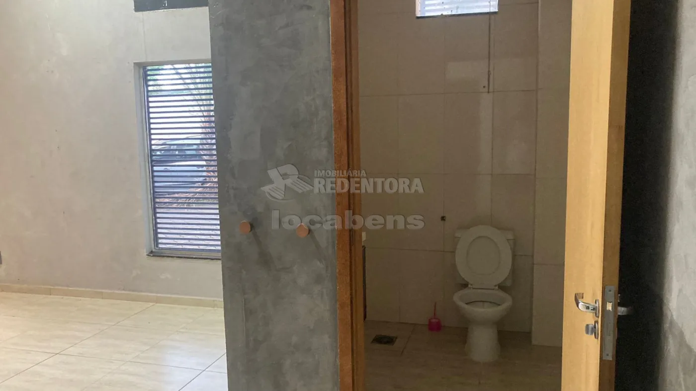 Alugar Comercial / Salão em São José do Rio Preto R$ 1.500,00 - Foto 10