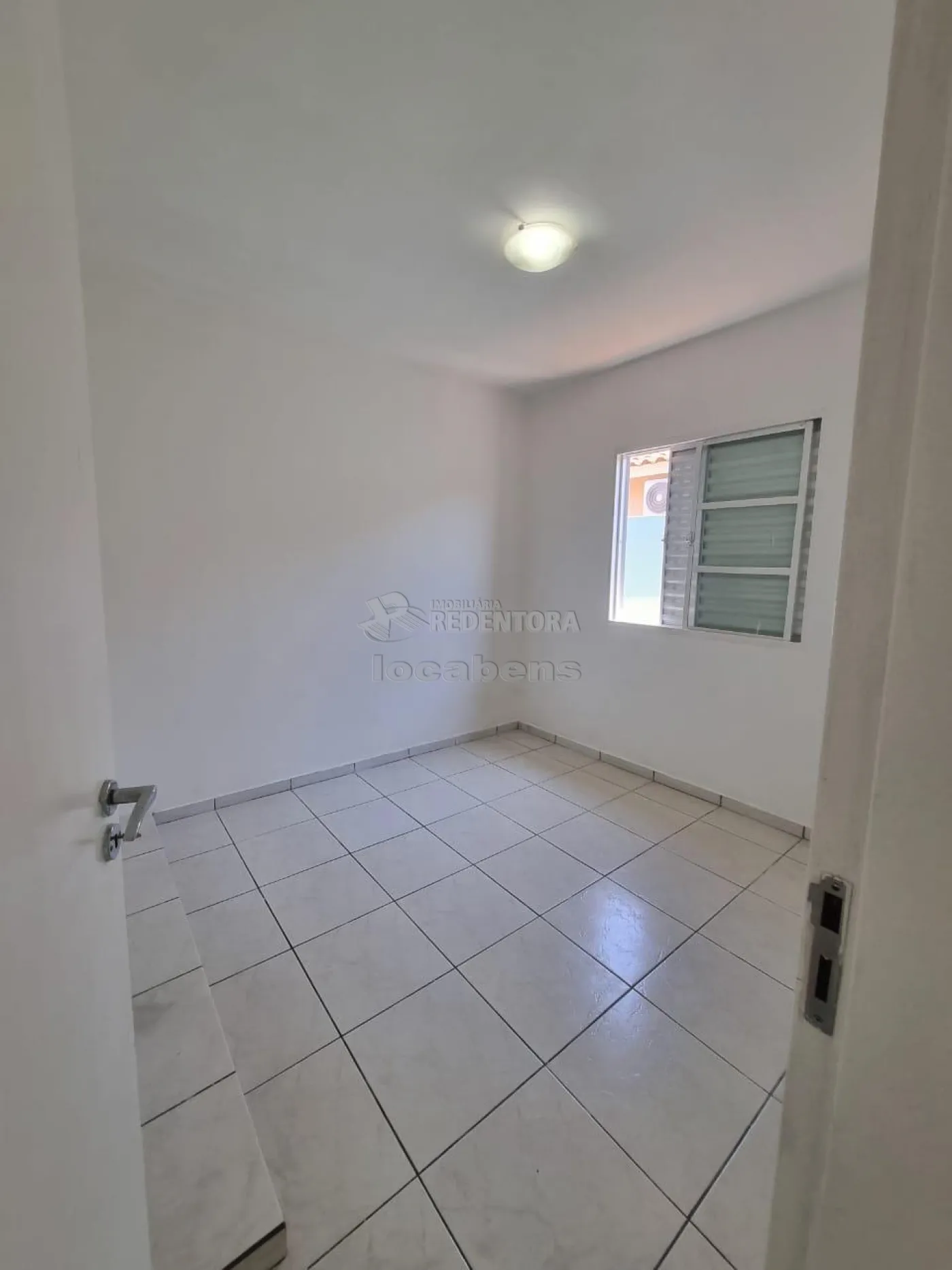 Alugar Casa / Condomínio em São José do Rio Preto R$ 2.200,00 - Foto 10