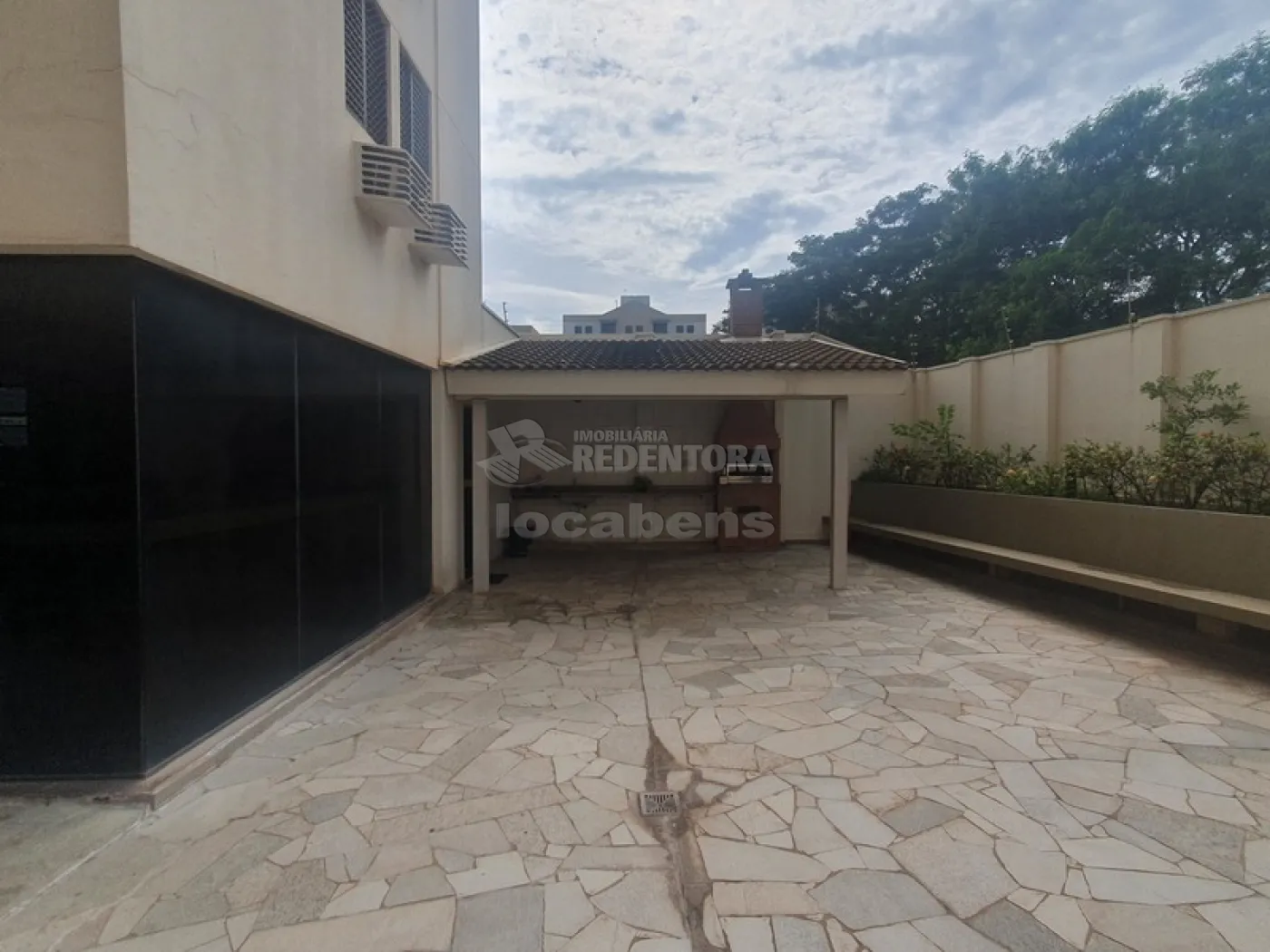 Comprar Apartamento / Padrão em São José do Rio Preto R$ 350.000,00 - Foto 10