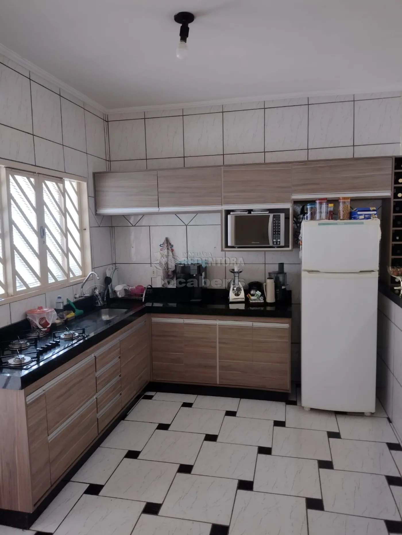 Alugar Casa / Padrão em São José do Rio Preto R$ 2.000,00 - Foto 2