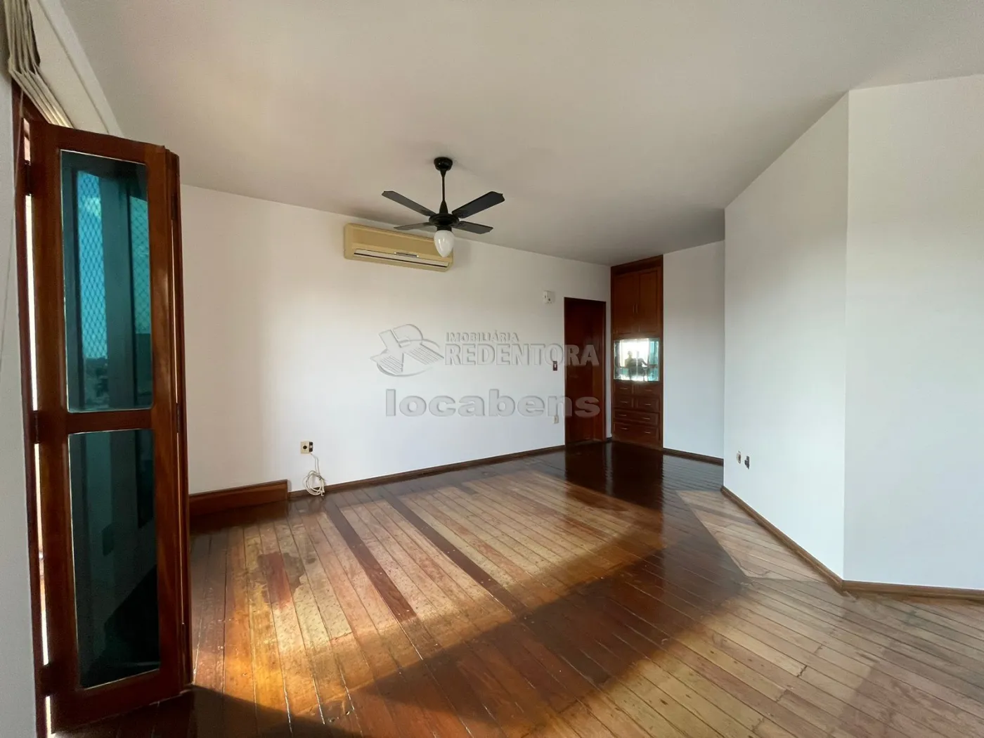 Alugar Apartamento / Padrão em São José do Rio Preto R$ 2.500,00 - Foto 1