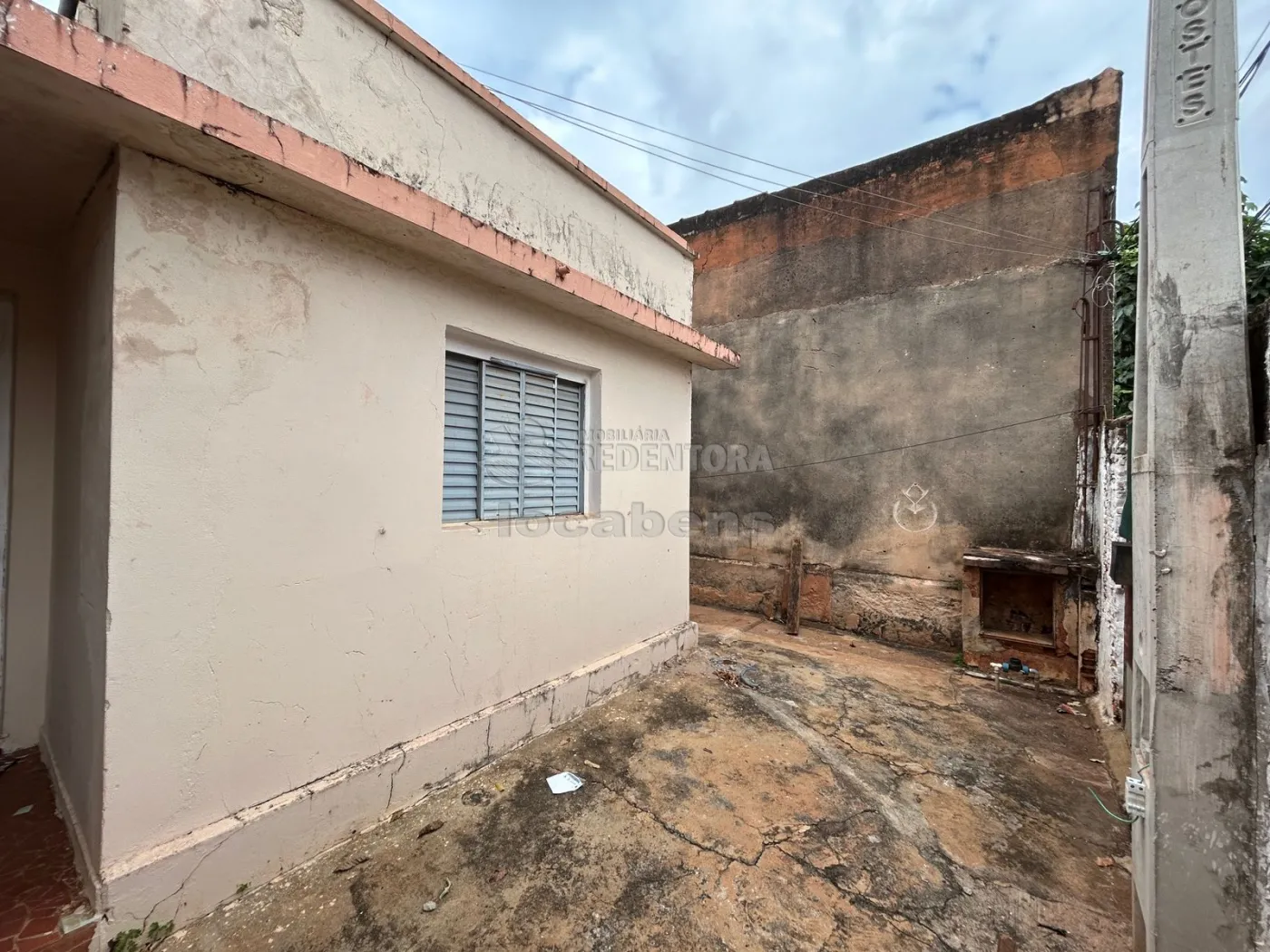 Comprar Casa / Padrão em São José do Rio Preto R$ 300.000,00 - Foto 4