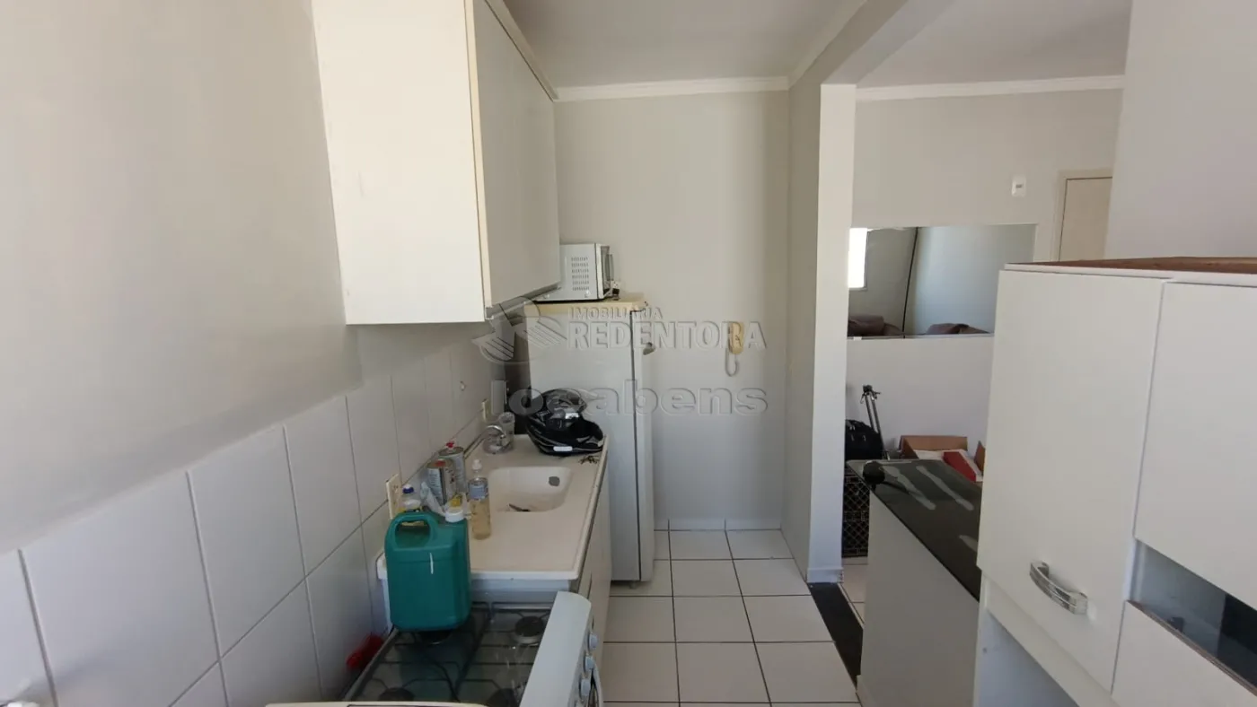 Alugar Apartamento / Padrão em São José do Rio Preto R$ 950,00 - Foto 6