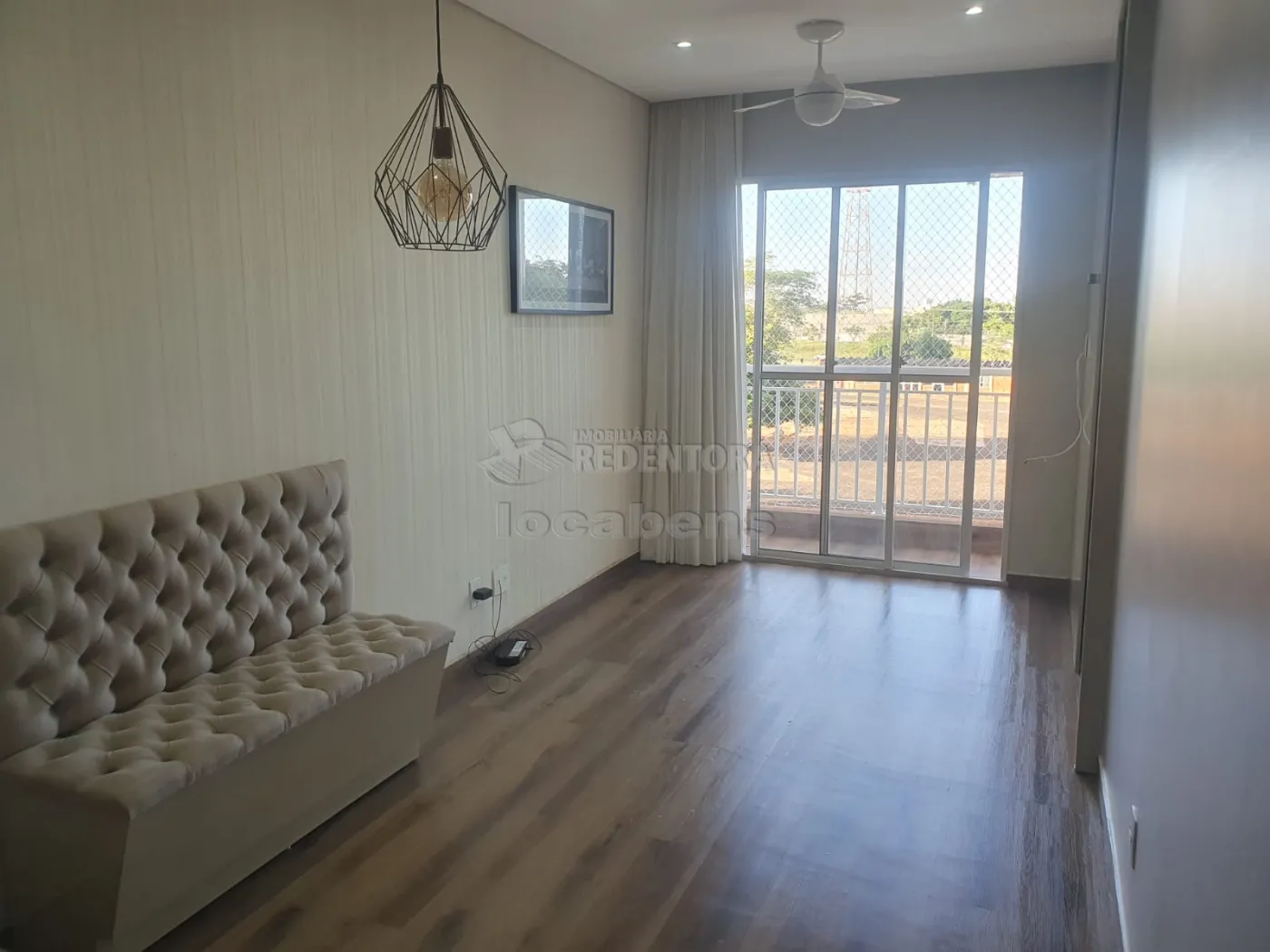 Comprar Apartamento / Padrão em São José do Rio Preto apenas R$ 355.000,00 - Foto 1