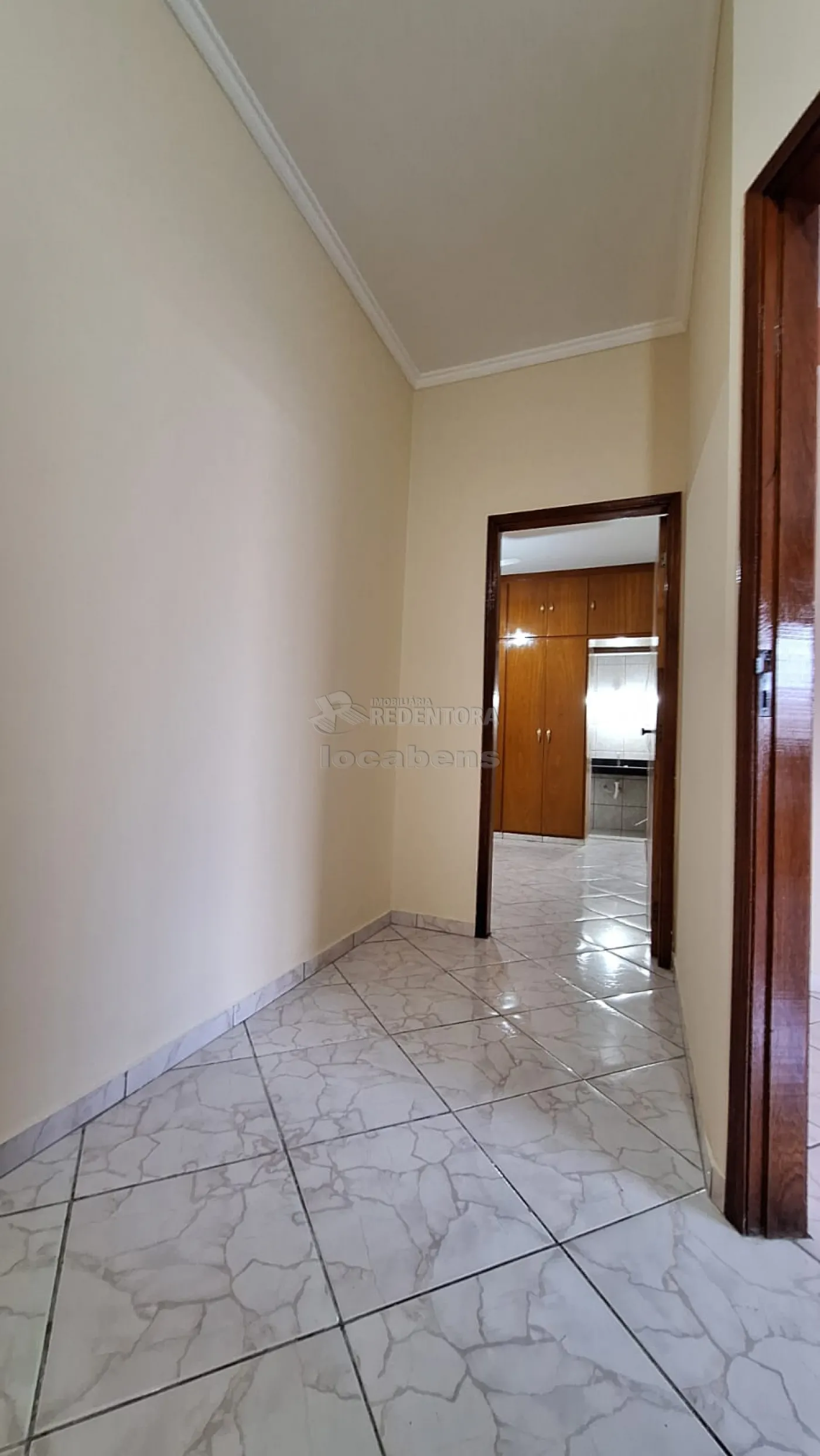 Alugar Casa / Padrão em São José do Rio Preto R$ 2.000,00 - Foto 18