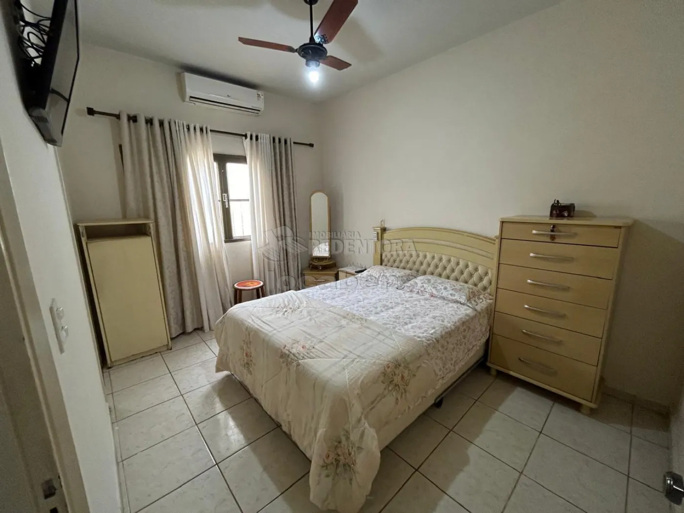 Alugar Casa / Padrão em São José do Rio Preto R$ 2.500,00 - Foto 10