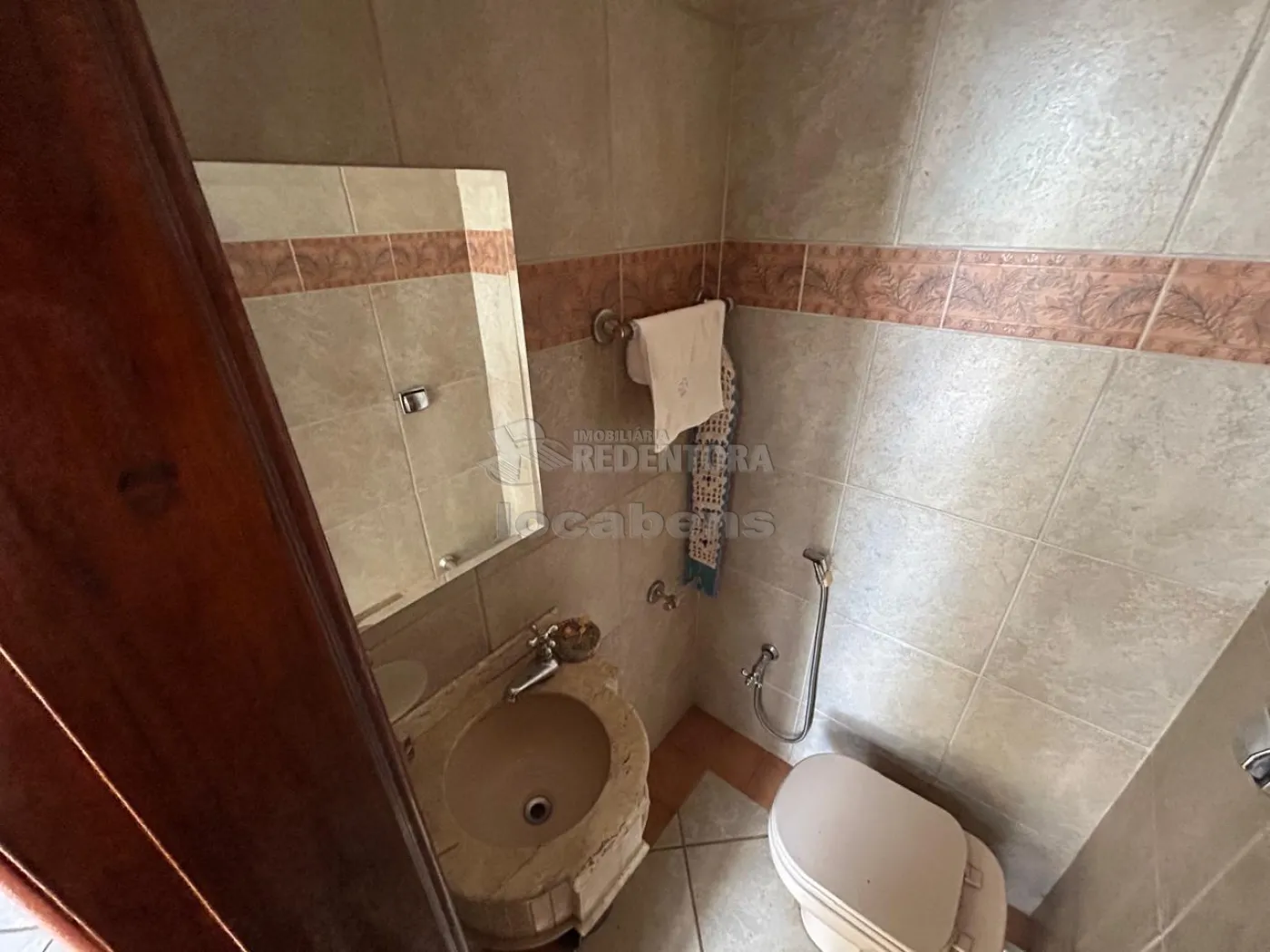 Alugar Casa / Padrão em São José do Rio Preto R$ 2.500,00 - Foto 28