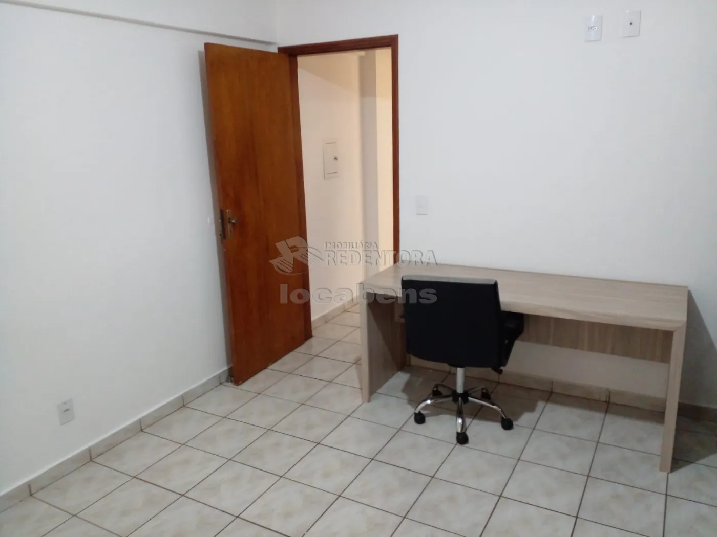 Alugar Apartamento / Padrão em São José do Rio Preto R$ 1.350,00 - Foto 12