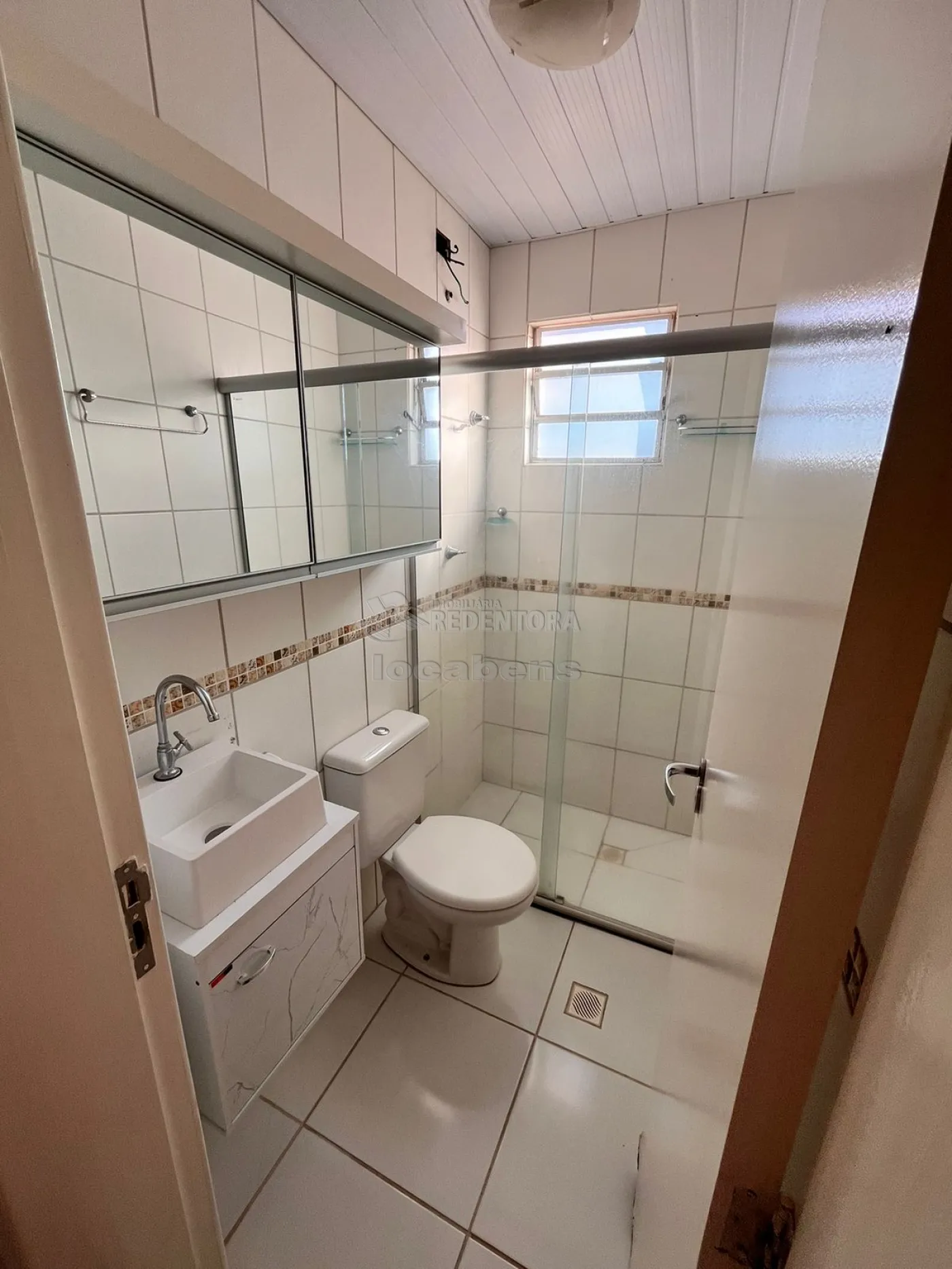 Alugar Apartamento / Padrão em São José do Rio Preto R$ 1.000,00 - Foto 5