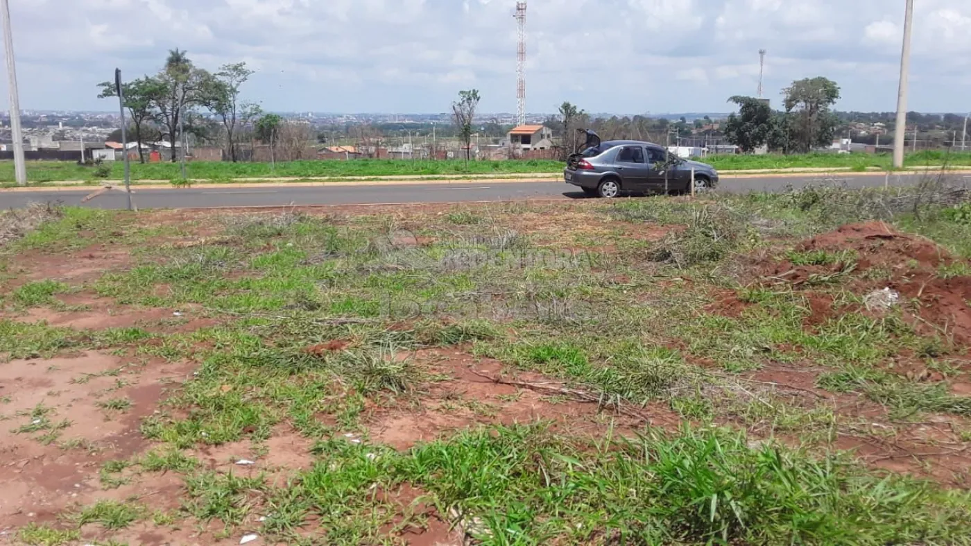 Comprar Terreno / Padrão em São José do Rio Preto R$ 165.000,00 - Foto 1