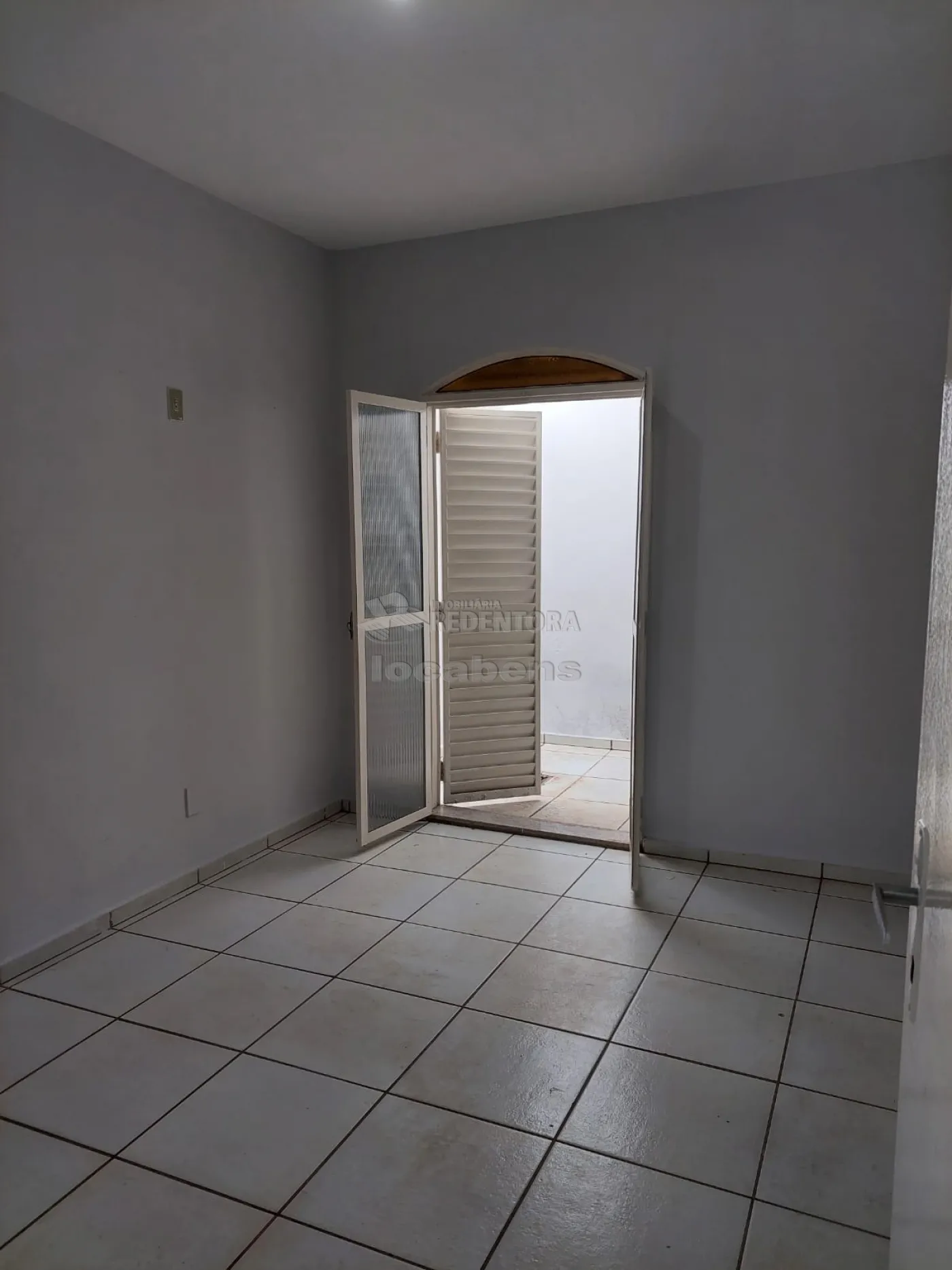 Comprar Casa / Padrão em São José do Rio Preto R$ 190.000,00 - Foto 9