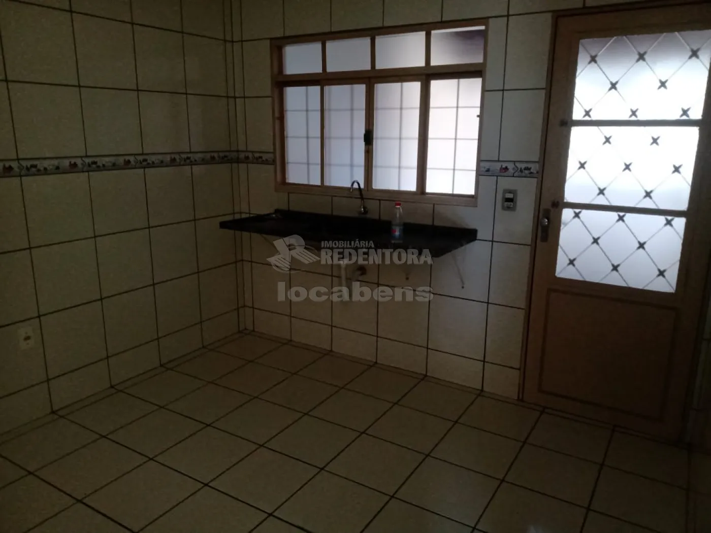 Alugar Casa / Padrão em São José do Rio Preto R$ 1.200,00 - Foto 9