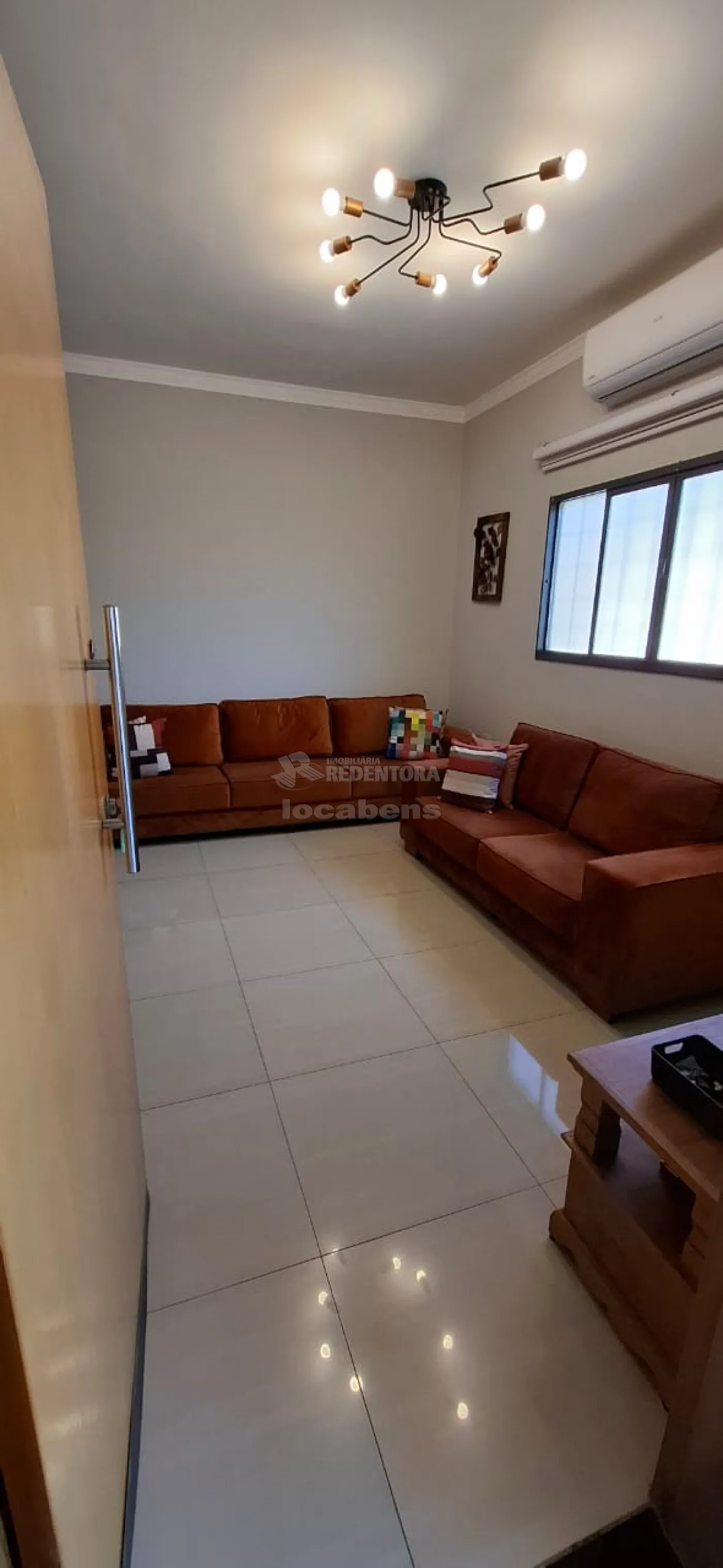 Comprar Casa / Padrão em São José do Rio Preto R$ 470.000,00 - Foto 2