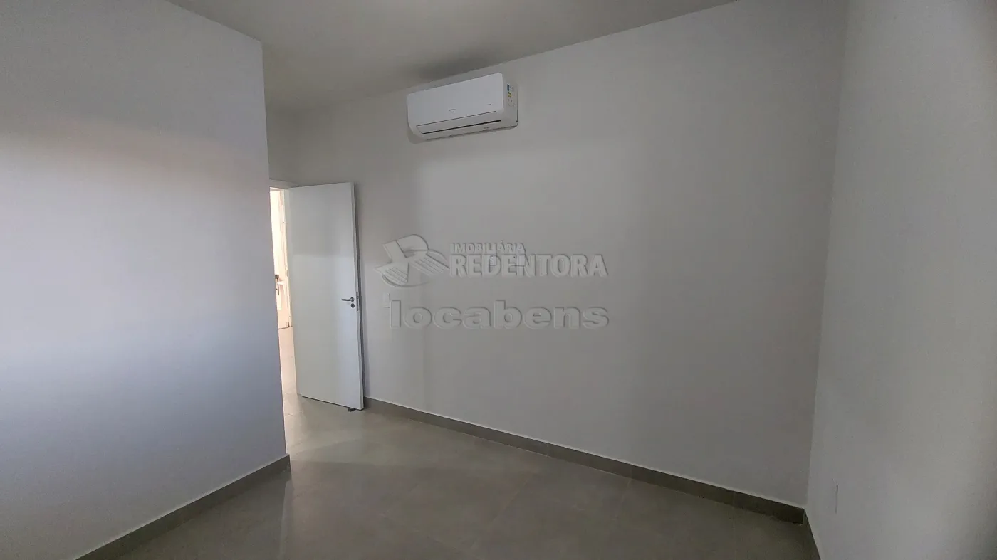 Alugar Casa / Condomínio em São José do Rio Preto R$ 2.500,00 - Foto 11