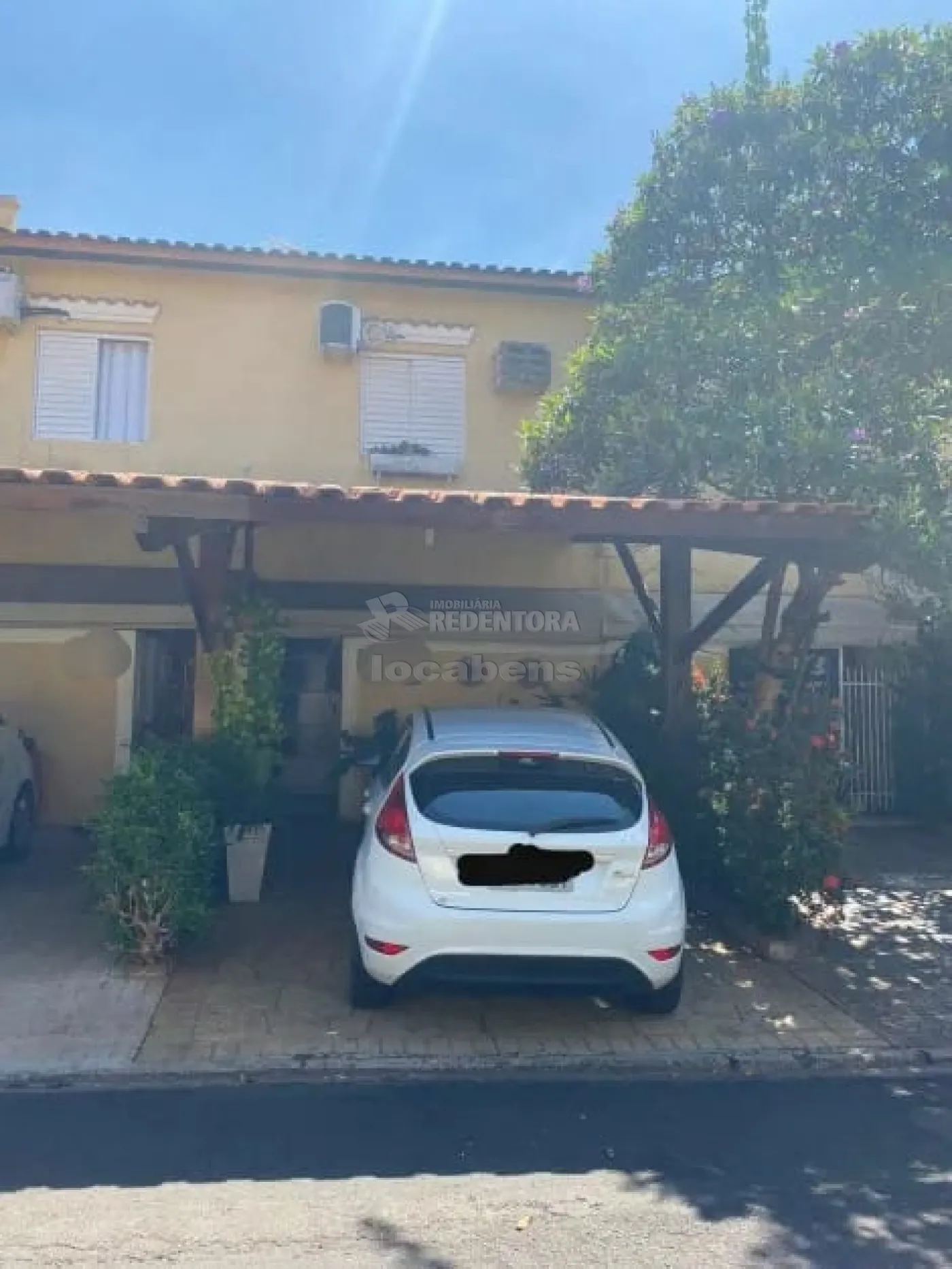 Casa de Condomínio à venda com 2 quartos, 80m² - Foto 1