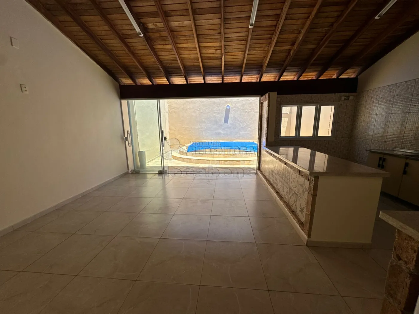 Alugar Casa / Condomínio em São José do Rio Preto R$ 1.800,00 - Foto 1